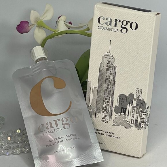 Cargo Cosmetics Liquid Oil Free Foundation - F 50 - 1.33 oz - New in Box* - Picture 2 of 4